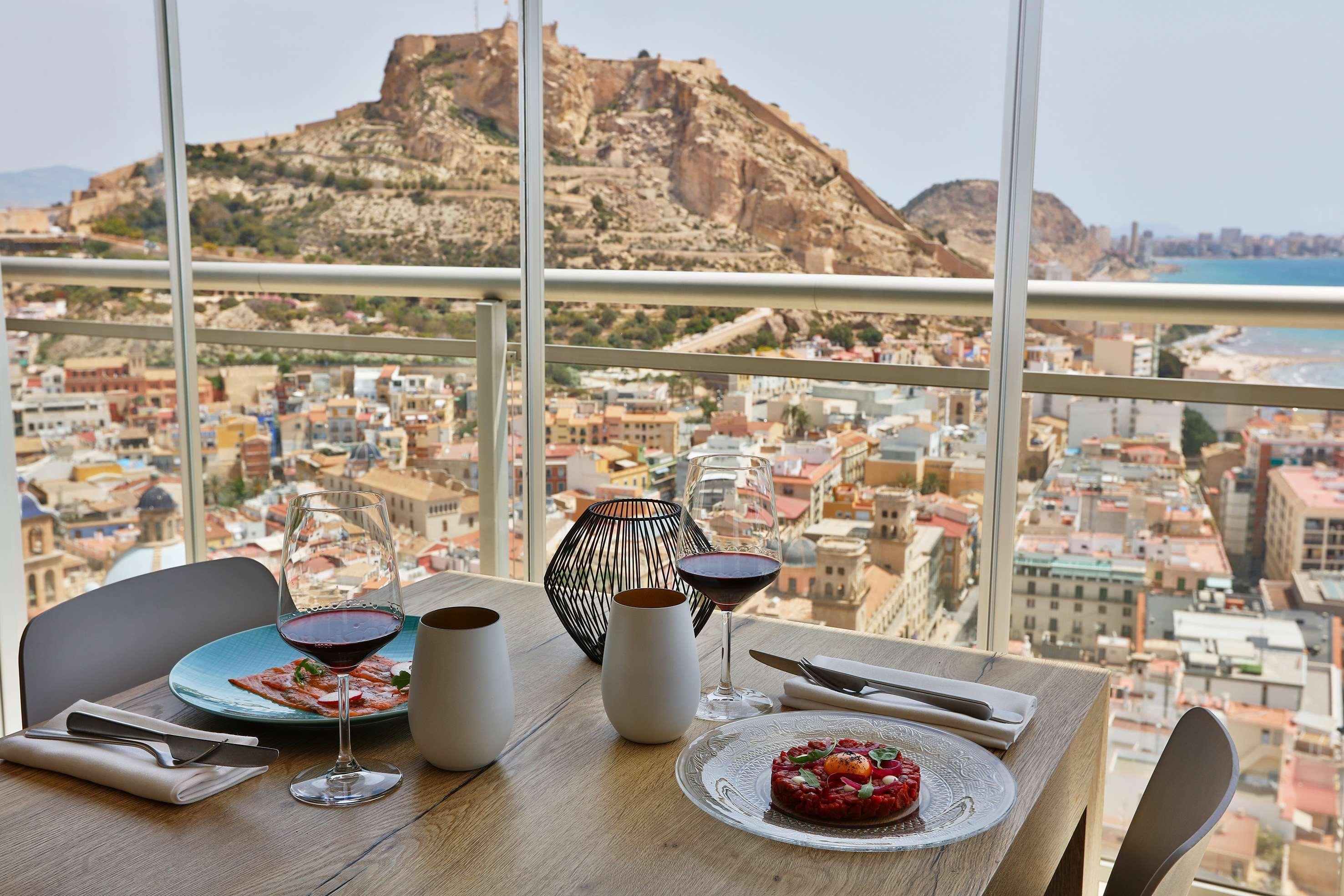 Hotel Alicante Gran Sol, Affiliated By Melia Extérieur photo