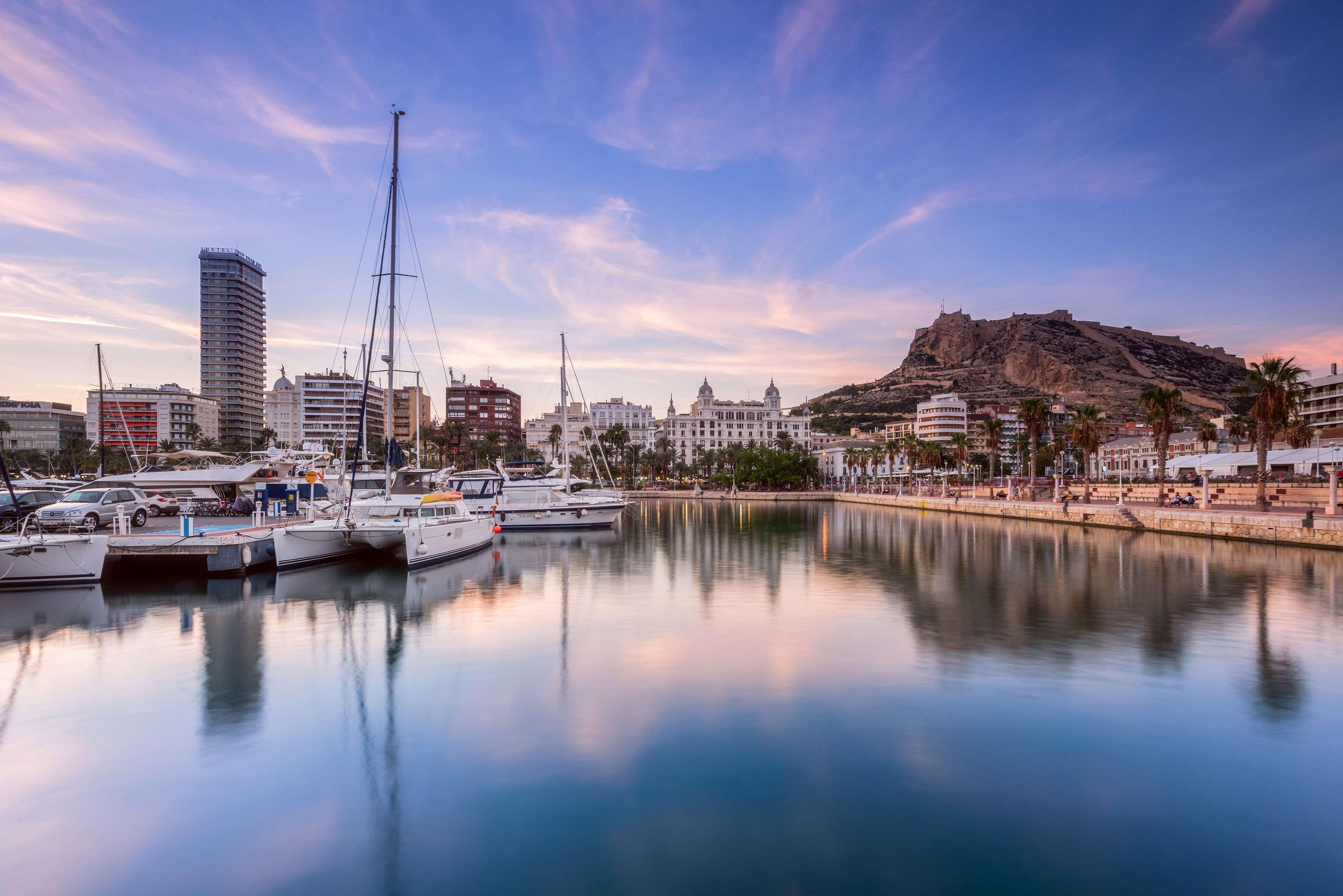 Hotel Alicante Gran Sol, Affiliated By Melia Extérieur photo
